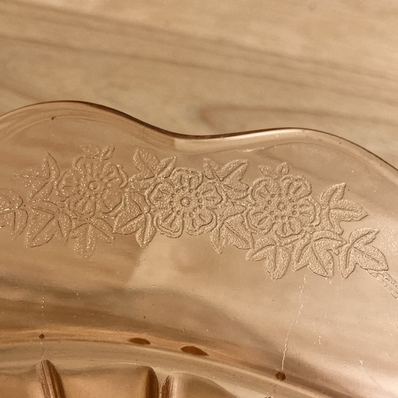 Vintage Federal Glass/Jeanette Adams Pink Depression Glass Vegetable Bowl - Picture 4 of 5